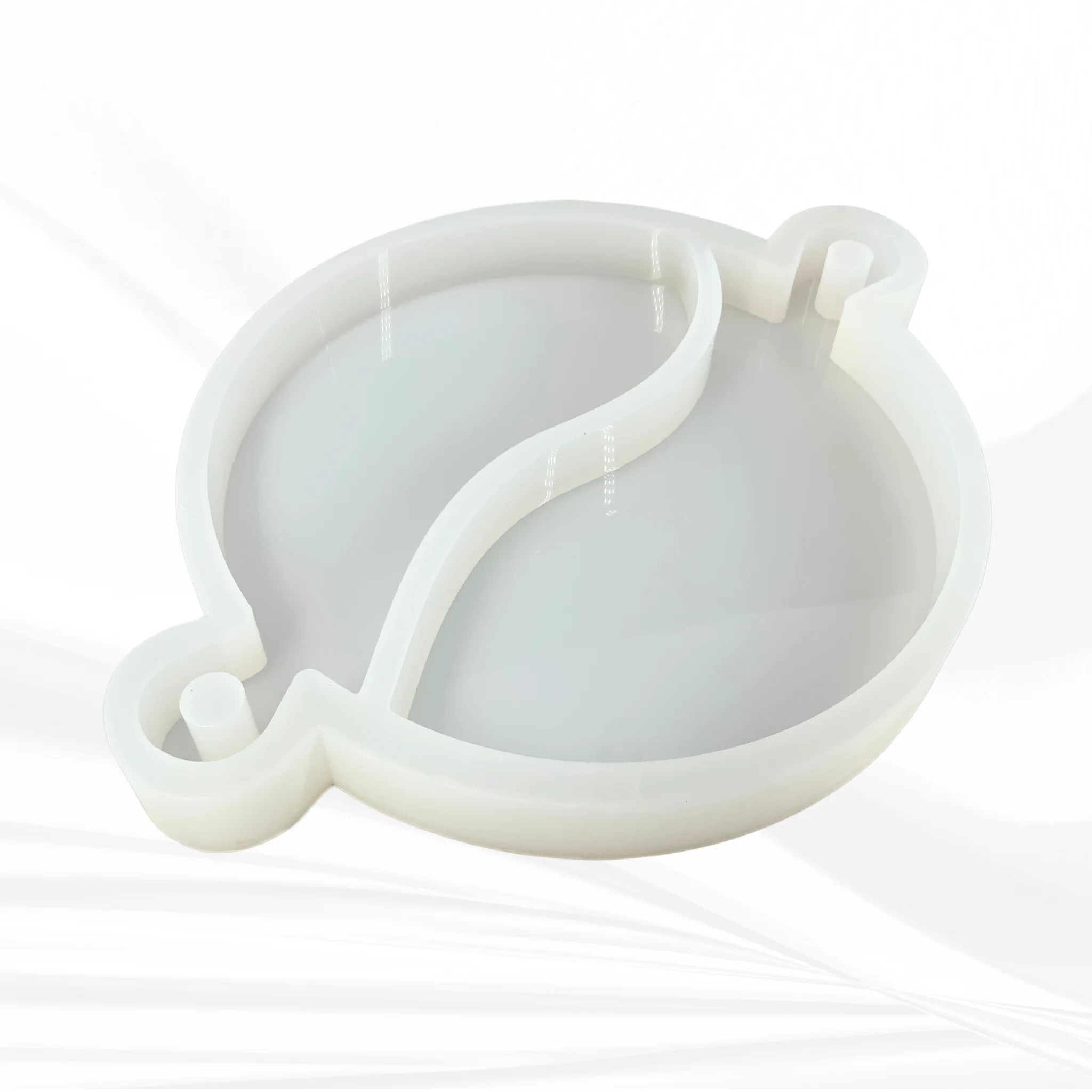 12" Round x 1.25" Romeo & Juliet Serving Board Set Silicone Mold - Nesting Serving Board Mold - Image 2