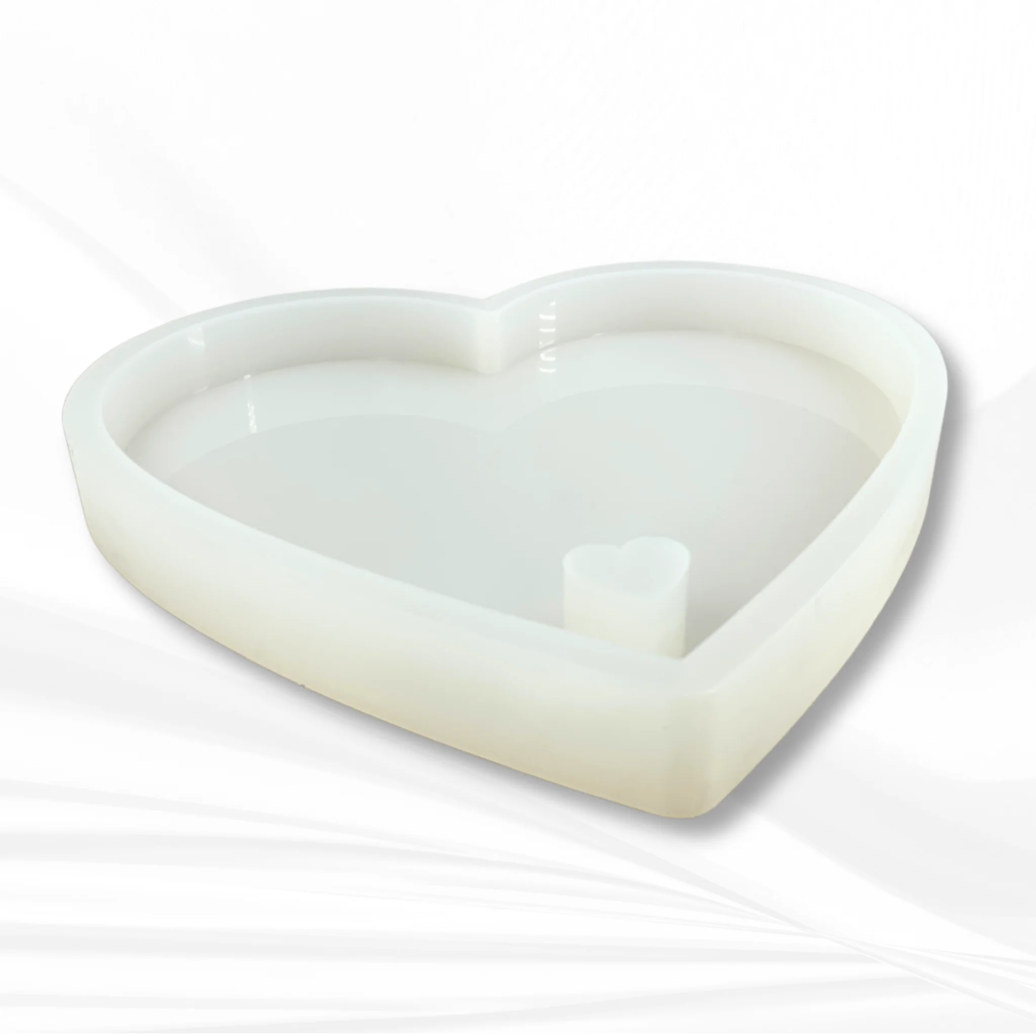 13"x 11.5"x 1.25" Heart Charcuterie Board Silicone Mold - Serving Board Mold - Image 3