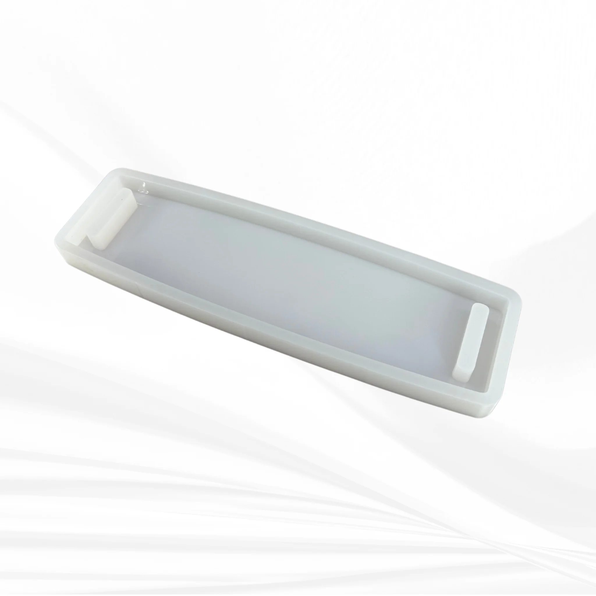 22" X 6" X 1.25" Large Bowed Rectangle with Dual Handles Silicone Mold - Image 3